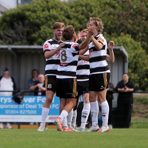 Match pics and Video of that Goal from Saturday 